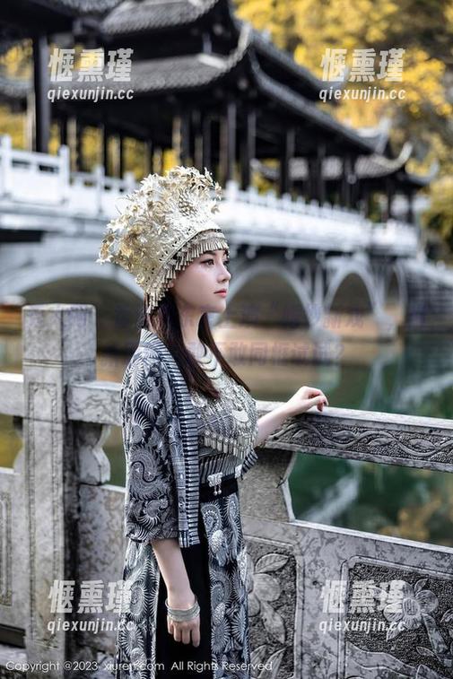 秀人网-香澄在东京 秀人网 - 香澄在东京上演“婚纱新戏”,最新原图,敢不敢同框试试?