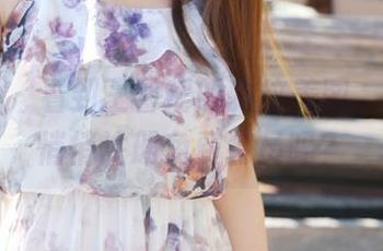 美媛馆 – 看到王馨瑶的豹纹美图，你会想悄悄注册免费会员吗？