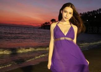 美媛馆 – 瑞莎Trista的套装写真集：最新款，还没来得及自拍就被打断了！