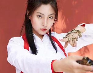 蜜桃社 – 剧情到底是什么？木楠Nan套图让你下载后思考！