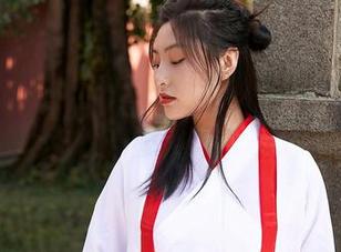 蜜桃社 – 吊带真希的图库，不仅美好，下载也很欢乐哦！