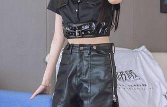 袜啵啵 – 调皮小沫的体操服写真：福利可不是你想象的那么简单