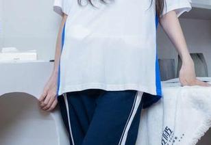 袜啵啵 – 泡芙在这里：套装让写真被重新定义了