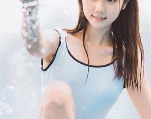 不知梦，日常，当然还得是镜酱的免费原图，算了，我就先仰望吧。
