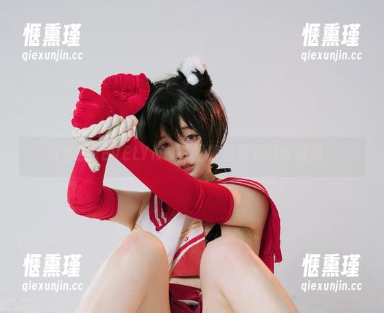 阿寨寨xEVELYNN，图集里藏着的你我她。